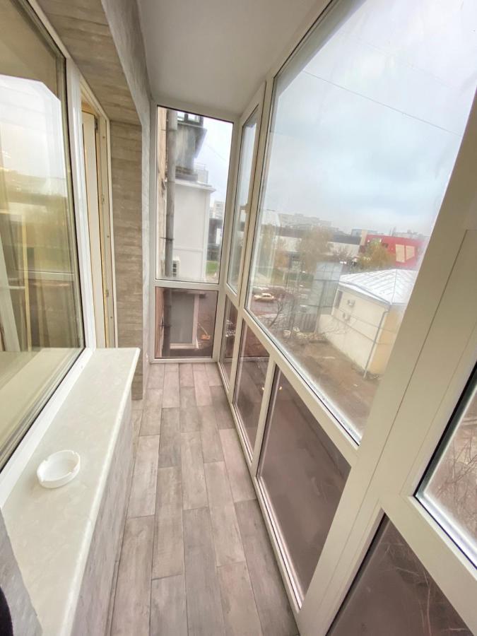 Suite Mira Avenue Center Двухкомнатная Квартира В Центре Возле Тц Цум Chernihiv Ngoại thất bức ảnh