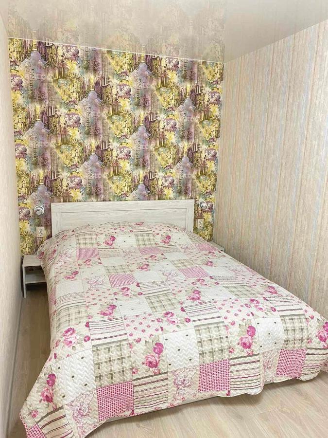 Suite Mira Avenue Center Двухкомнатная Квартира В Центре Возле Тц Цум Chernihiv Ngoại thất bức ảnh