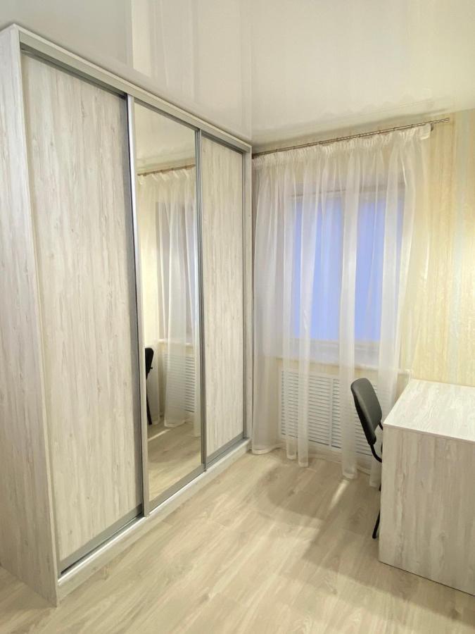 Suite Mira Avenue Center Двухкомнатная Квартира В Центре Возле Тц Цум Chernihiv Ngoại thất bức ảnh